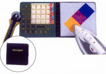 Omnigrid Foldaway Miniature Cutting Mat & Ironing Area 7in x 7in